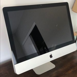 Mac Desktop Computer